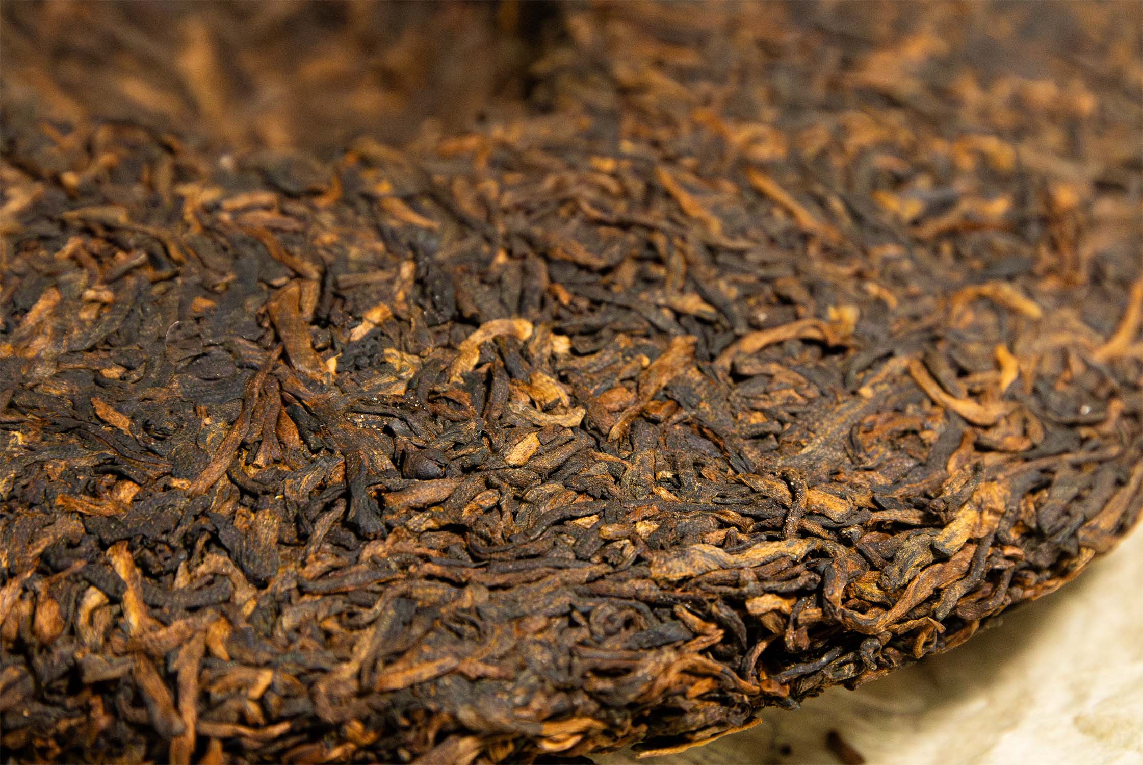Photo of Lincang Arbor Gong Ting Ripe Pu'er 2009 Spring number 2