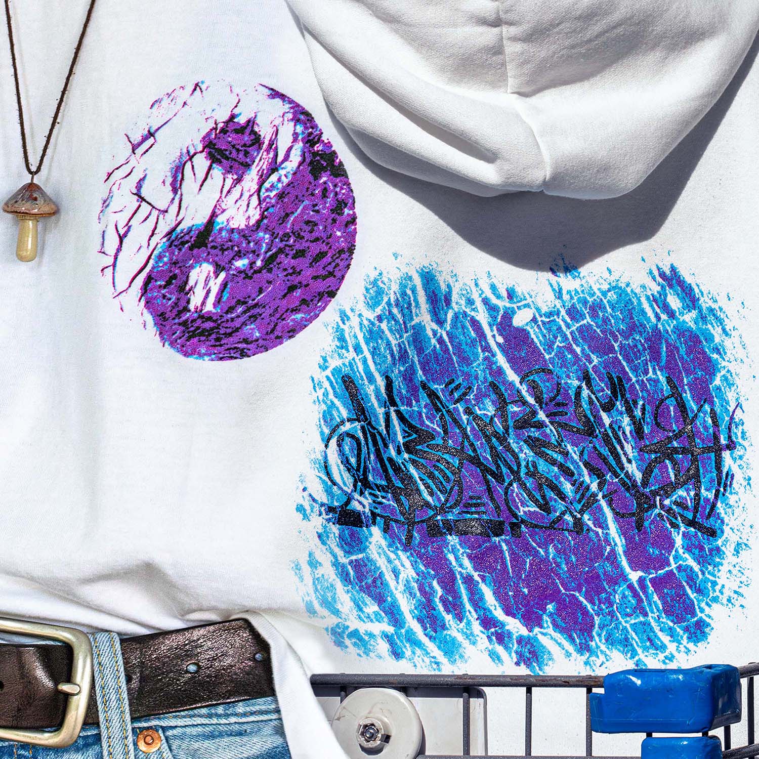 Yin Yang Graffiti Blue